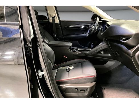 Used 2023 Buick Envision Essence w/ Sport Touring Package AWD/4WD image 9
