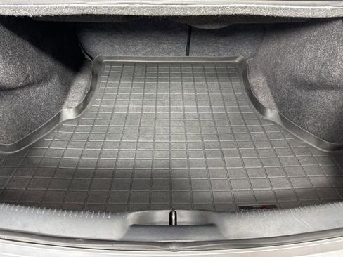 Used 2014 Chrysler 300 RWD image 30