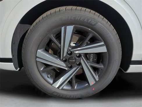 New 2026 Genesis GV70 3.5T Sport Advanced image 11