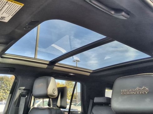 Certified 2024 Chevrolet Tahoe High Country image 19