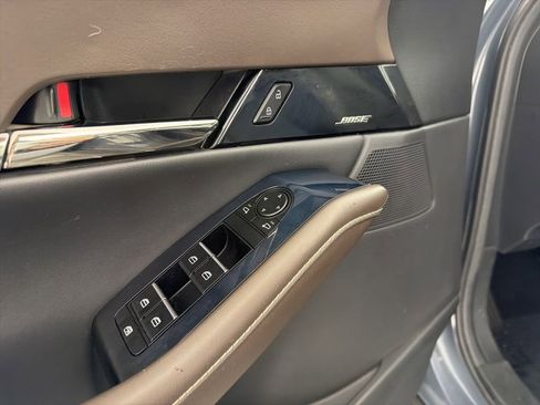 Used 2021 MAZDA CX-30 AWD 2.5 S w/ Premium Package image 16