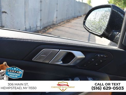 Used 2021 BMW X7 xDrive40i AWD/4WD image 11