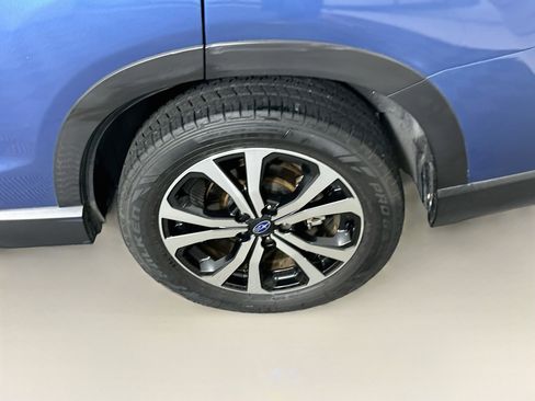 Used 2019 Subaru Forester Limited w/ Popular Package #3 AWD/4WD image 11