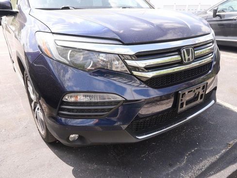 Used 2016 Honda Pilot Touring image 5
