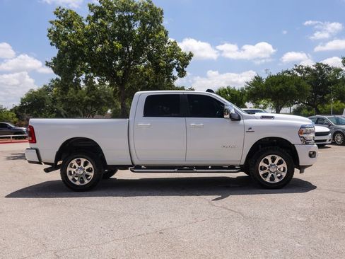 Used 2023 RAM 2500 Laramie AWD/4WD image 8
