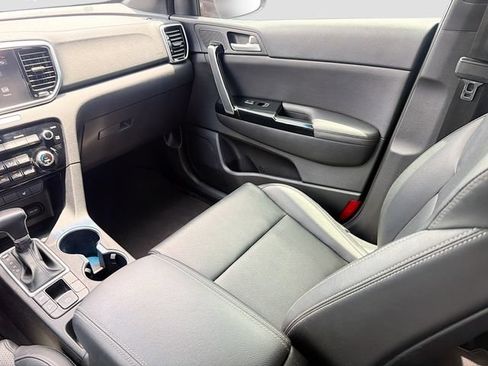 Used 2021 Kia Sportage S w/ S FWD Premium Package image 24