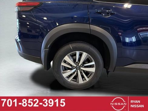 New 2026 Nissan Pathfinder SL AWD/4WD image 21