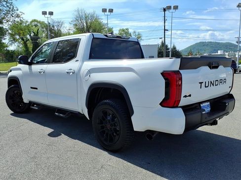 Used 2024 Toyota Tundra SR5 w/ SR5 Premium Package AWD/4WD image 6