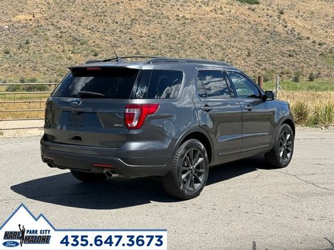 Used 2019 Ford Explorer XLT w/ Equipment Group 202A AWD/4WD image 5