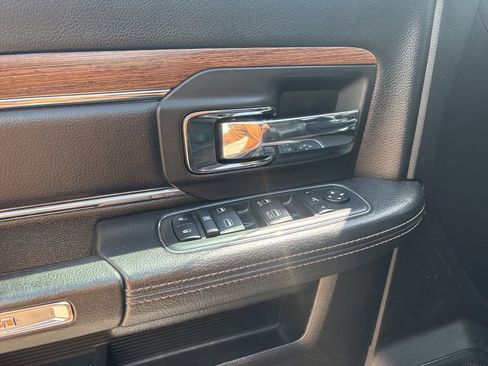 Used 2018 RAM 2500 Laramie image 8