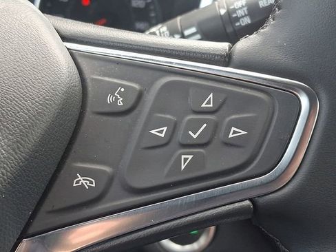 Used 2024 Chevrolet Equinox LT w/ LPO, Floor Liner Package image 21