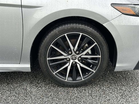 Used 2024 Toyota Camry SE image 24