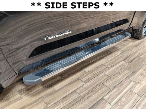 Used 2023 Toyota Tundra Limited image 12