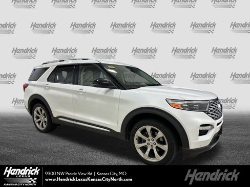 Used 2020 Ford Explorer Platinum w/ Premium Technology Package image 1