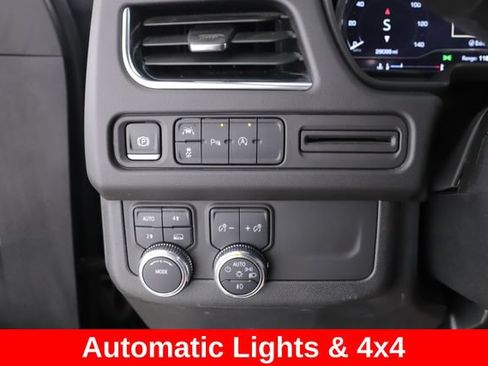 Used 2024 GMC Yukon SLT AWD/4WD image 20