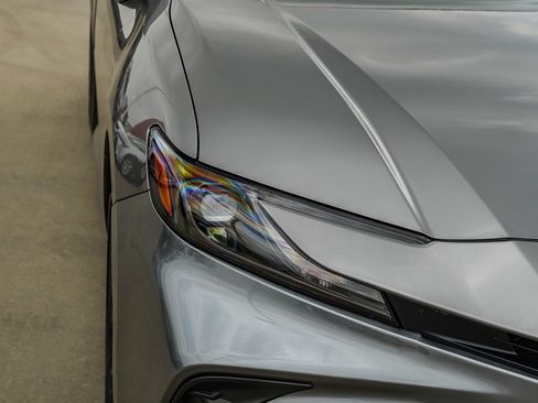Certified 2025 Toyota Camry SE w/ Convenience Package FWD image 9