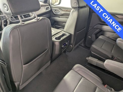 Used 2021 Chevrolet Tahoe Z71 image 17