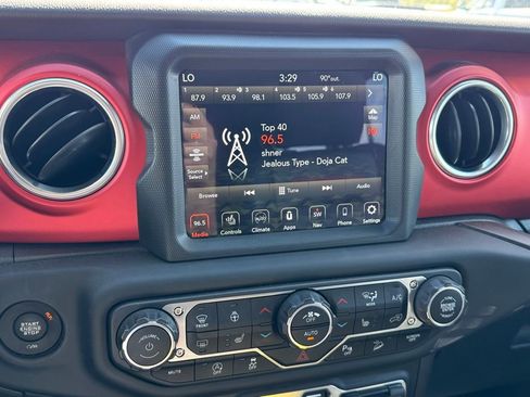 Used 2019 Jeep Wrangler Unlimited Rubicon image 21