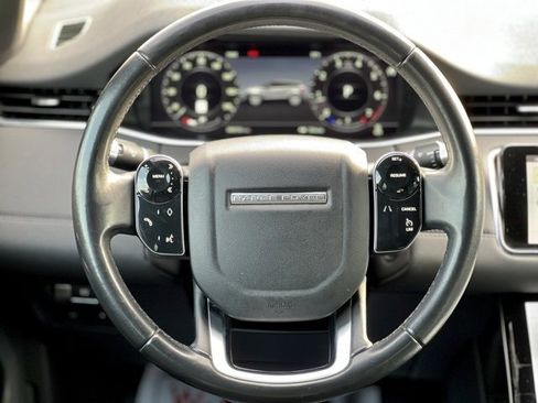 Used 2020 Land Rover Range Rover Evoque SE image 34