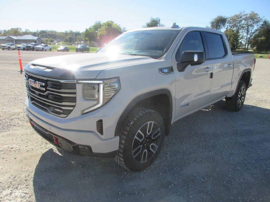 New 2026 GMC Sierra 1500 AT4 w/ AT4 Premium Package AWD/4WD image 10