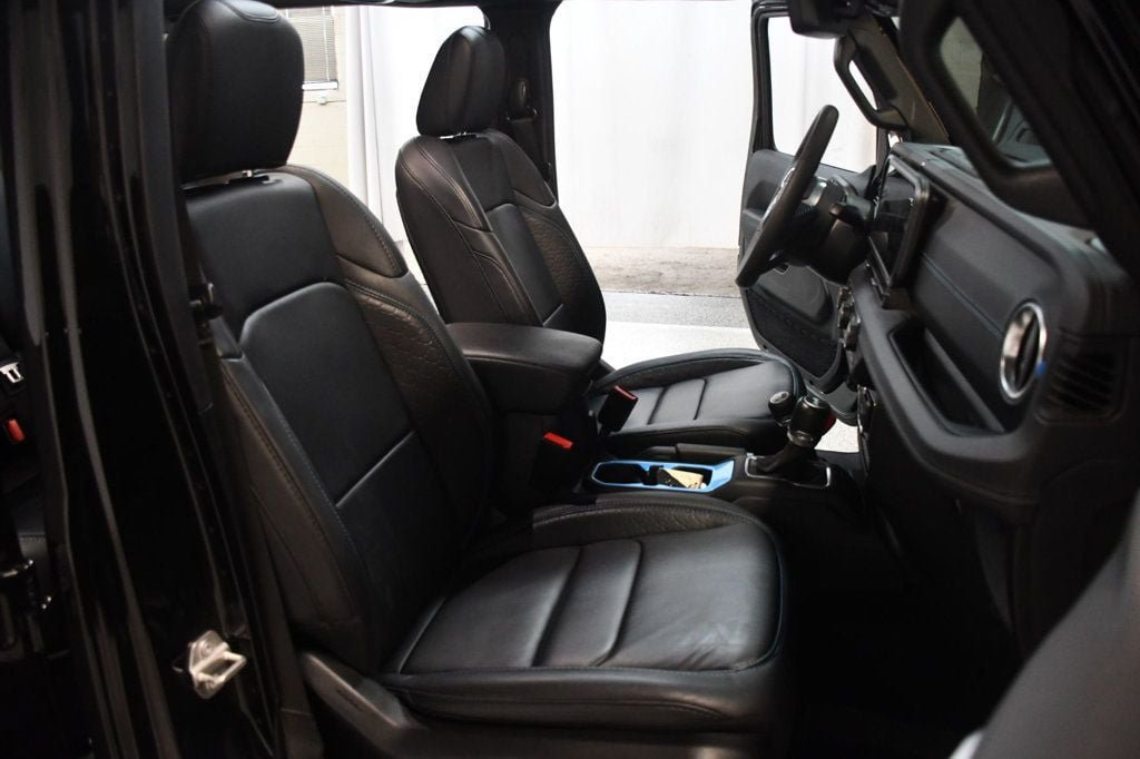 Used 2024 Jeep Wrangler High Altitude AWD/4WD image 30