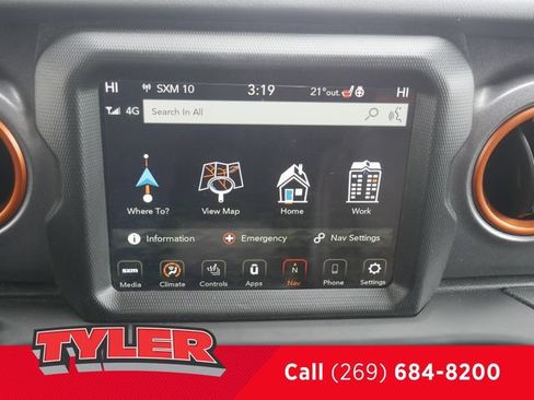 Used 2022 Jeep Gladiator Mojave w/ Cold Weather Group AWD/4WD image 50