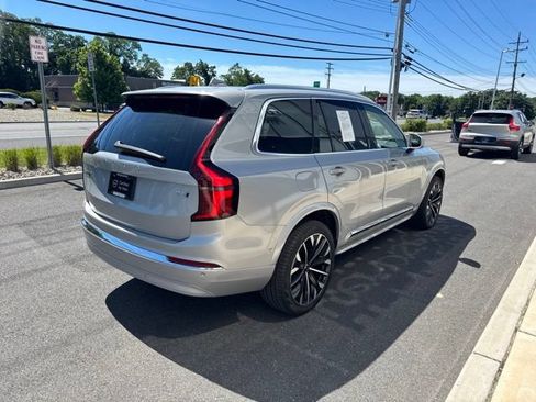 Certified 2025 Volvo XC90 B6 Plus AWD/4WD image 5