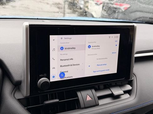 Used 2024 Toyota RAV4 SE w/ Convenience Package image 21