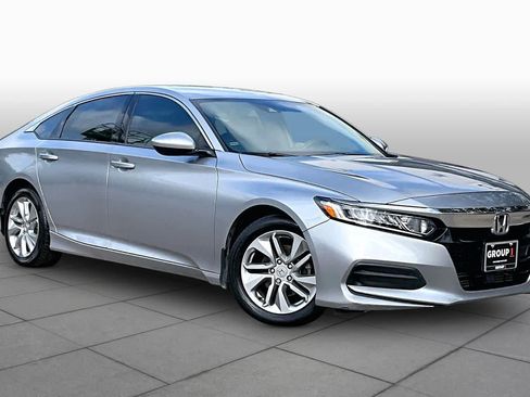 Used 2020 Honda Accord LX image 3
