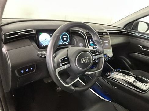 Certified 2023 Hyundai Tucson Limited AWD/4WD image 13