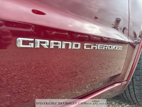 Used 2016 Jeep Grand Cherokee Overland w/ Advanced Technology Group image 43