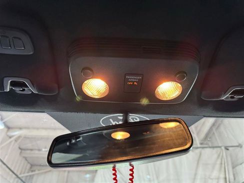 Used 2020 Ford Mustang Premium image 21