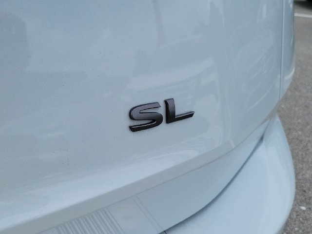 Certified 2025 Nissan Rogue SL w/ SL Premium Package FWD image 9