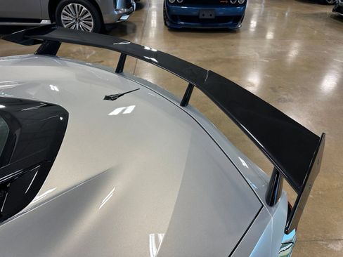 Used 2021 Chevrolet Corvette Stingray Preferred Cpe w/ Z51 Performance Package RWD image 10