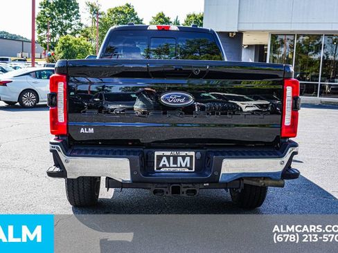 Used 2023 Ford F350 Lariat image 11