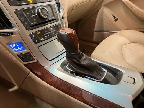 Used 2009 Cadillac CTS 3.6 AWD w/ Wood Trim Package image 37