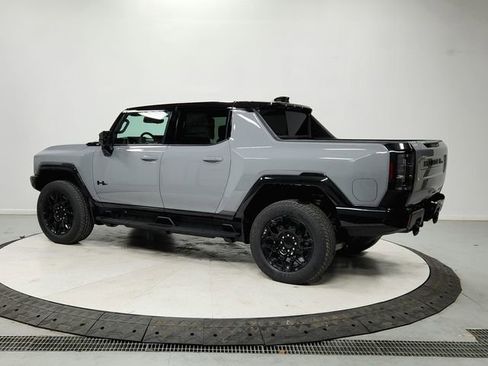 New 2026 GMC Hummer EV 4x4 Crew Cab w/ LPO, Dark Essentials Package image 5