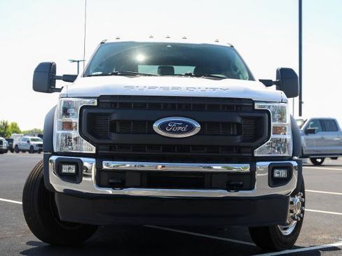 Certified 2021 Ford F550 2WD Crew Cab Super Duty image 2