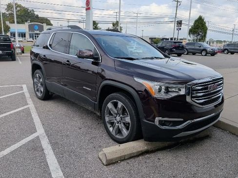 Used 2018 GMC Acadia SLT AWD/4WD image 2