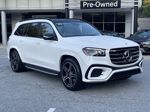 Certified 2025 Mercedes-Benz GLS 450 4MATIC w/ AMG Line Exterior image 4