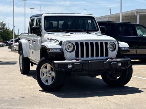 Used 2022 Jeep Gladiator Rubicon AWD/4WD image 2