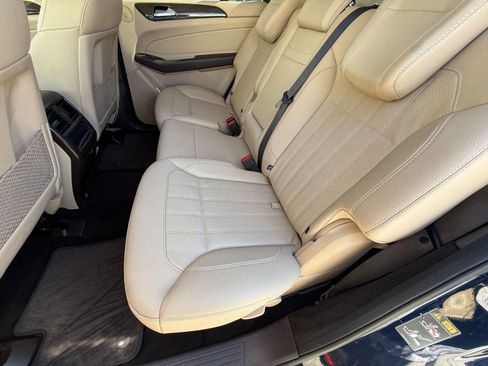 Used 2017 Mercedes-Benz GLS 450 4MATIC image 13