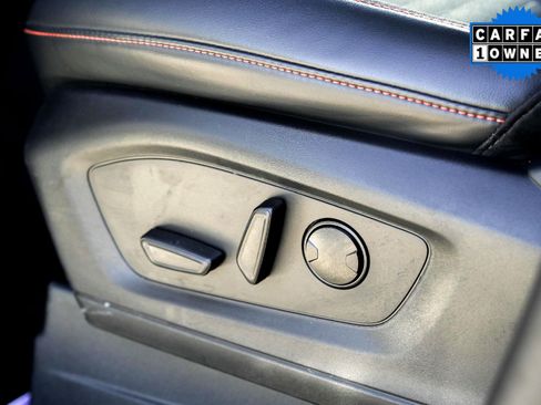 Used 2025 Ford Explorer ST-Line w/ ST-Line Street Pack image 26