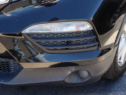 Used 2018 Honda Pilot LX image 4