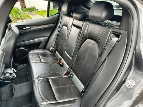 Used 2022 Alfa Romeo Stelvio Ti image 25