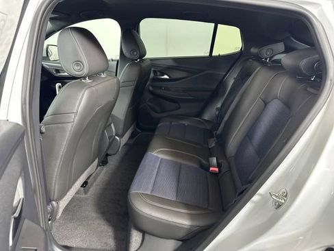 Used 2026 Buick Envista Preferred image 25