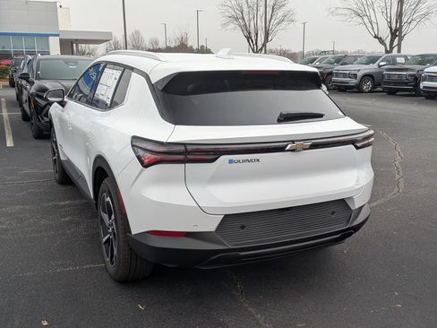 New 2026 Chevrolet Equinox EV LT FWD image 6