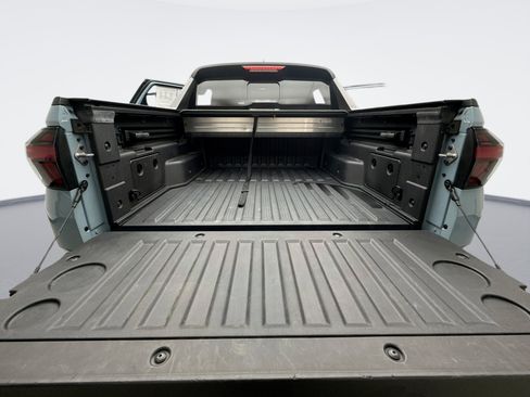 Used 2024 Hyundai Santa Cruz Limited image 24