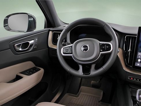 New 2026 Volvo XC90 B5 Ultra w/ Protection Package Premier image 33