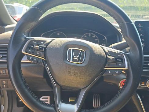 Used 2022 Honda Accord Sport image 12